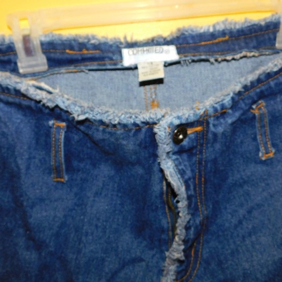 Committed frayed waist, seams & hem denim jeans - Picture 3 of 7